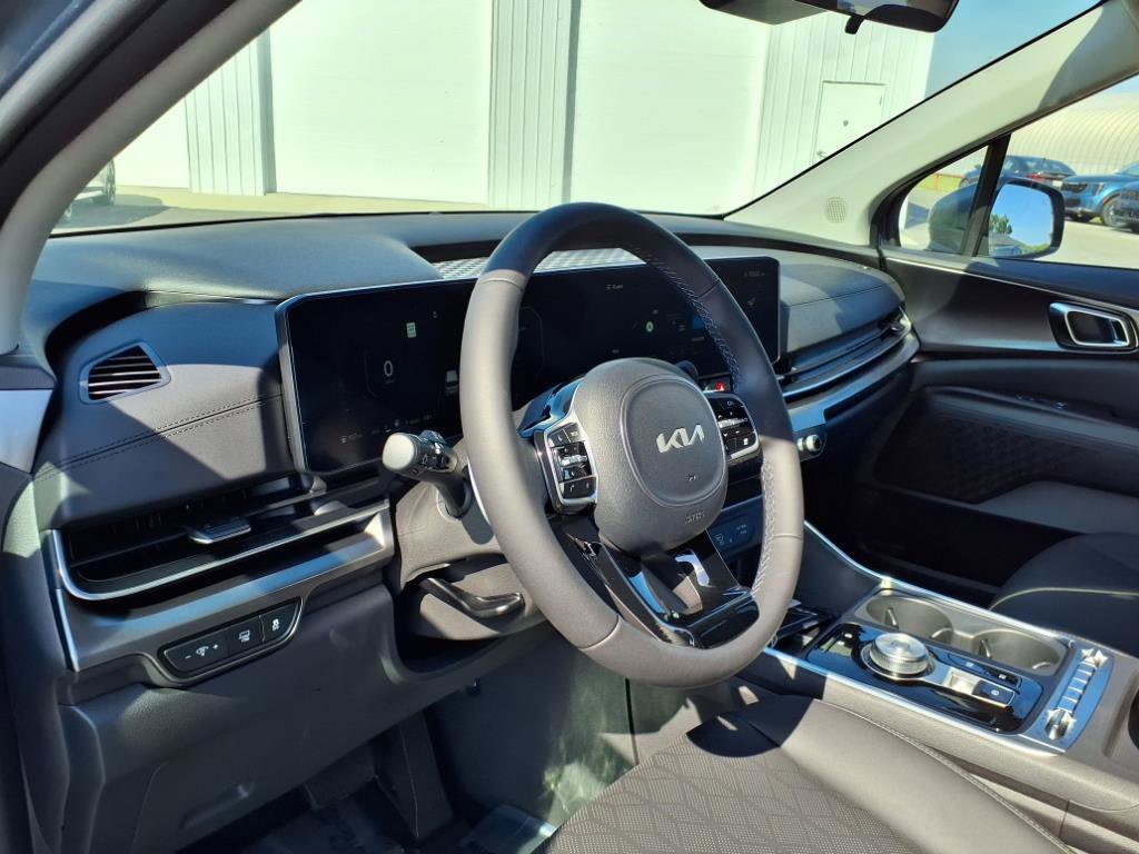 New 2026 Kia Carnival SX image 15