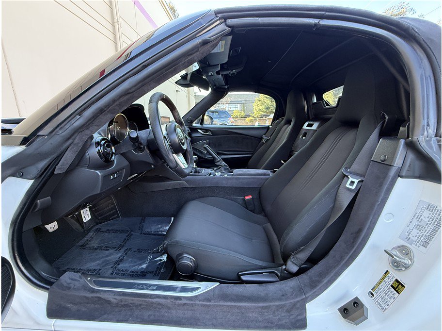 Used 2020 MAZDA MX-5 Miata Sport image 7