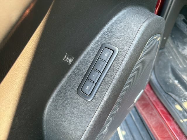 Used 2019 GMC Yukon SLT AWD/4WD image 19