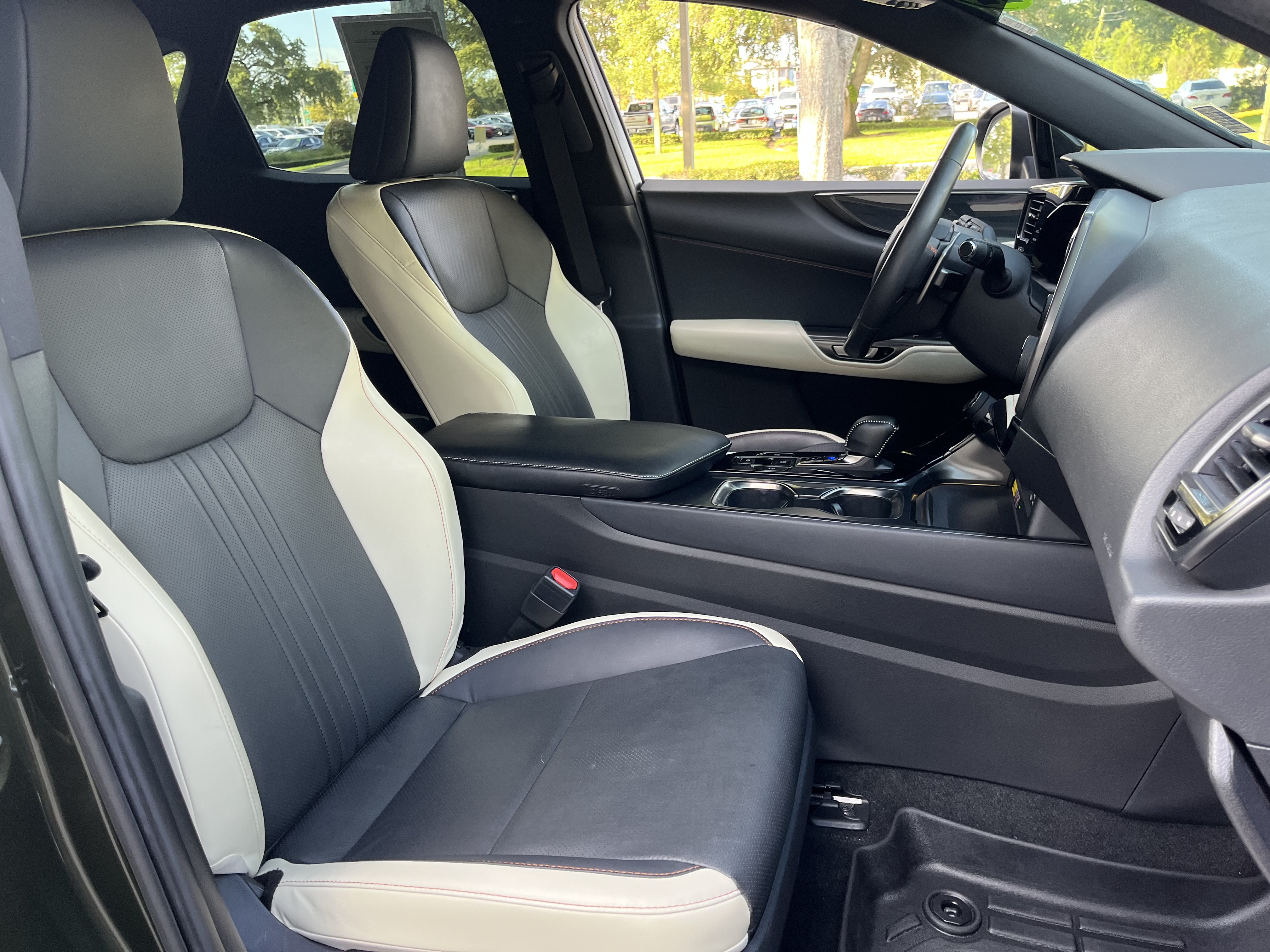 Used 2022 Lexus NX 250 FWD image 21