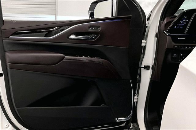 Used 2022 Cadillac Escalade ESV Sport Platinum image 19