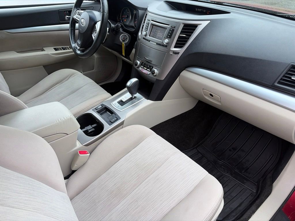 Used 2014 Subaru Outback 2.5i Premium AWD/4WD image 14
