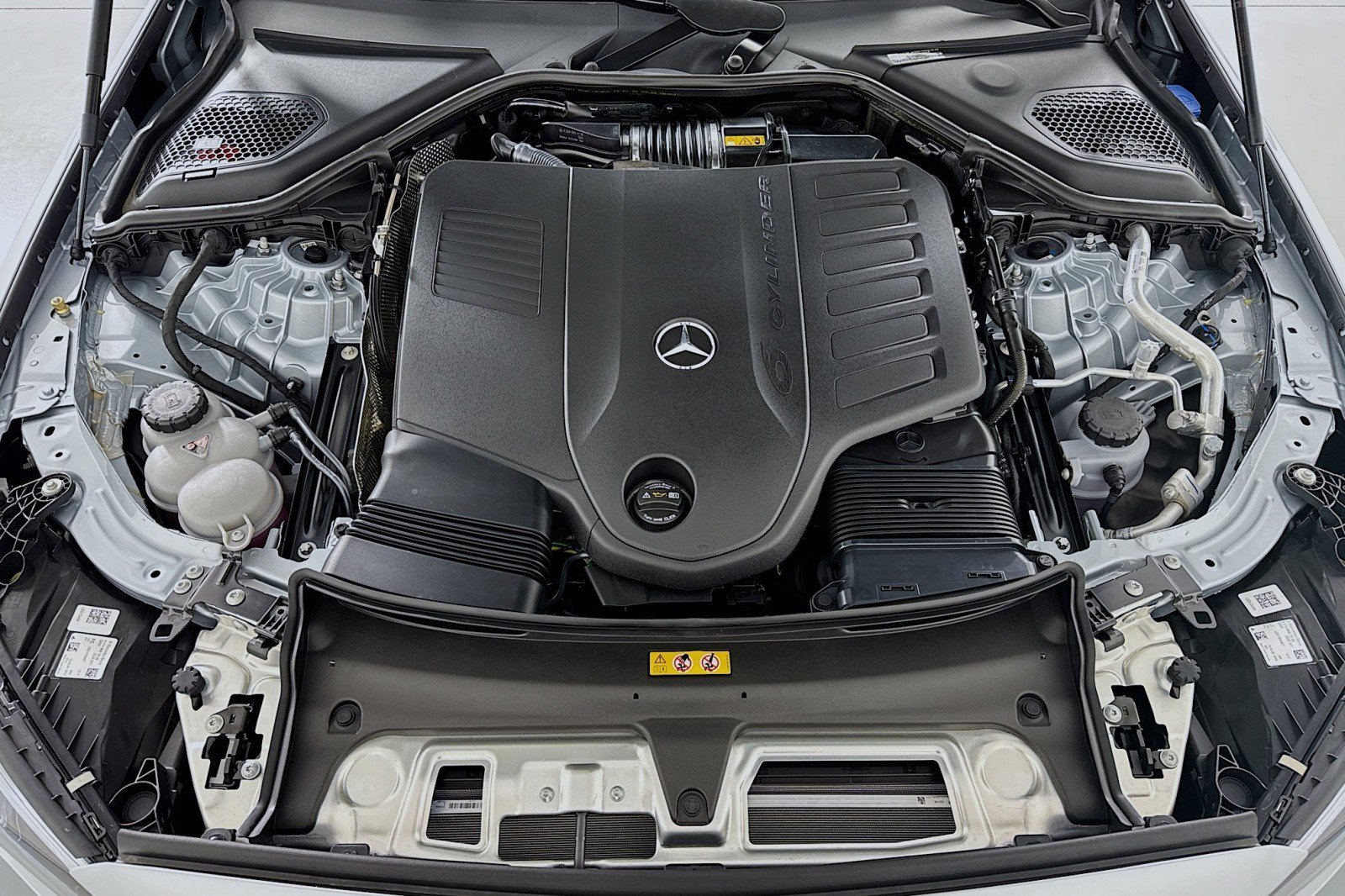 New 2026 Mercedes-Benz E 450 4MATIC Sedan image 10