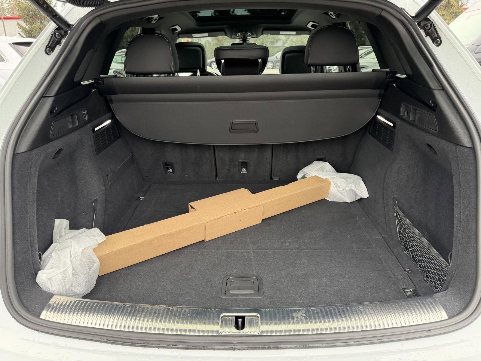 Used 2024 Audi SQ5 Prestige image 19