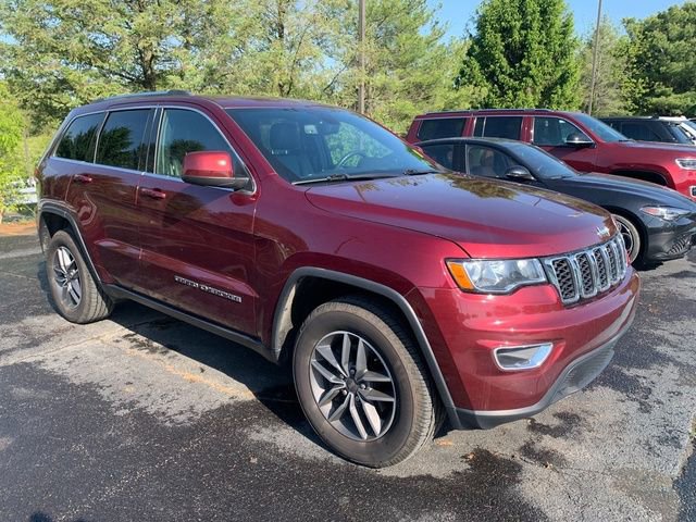 Used 2019 Jeep Grand Cherokee Laredo w/ Laredo X Package AWD/4WD image 5