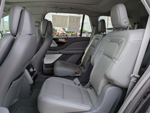 Certified 2020 Lincoln Aviator Reserve w/ Equipment Group 202A AWD/4WD image 14