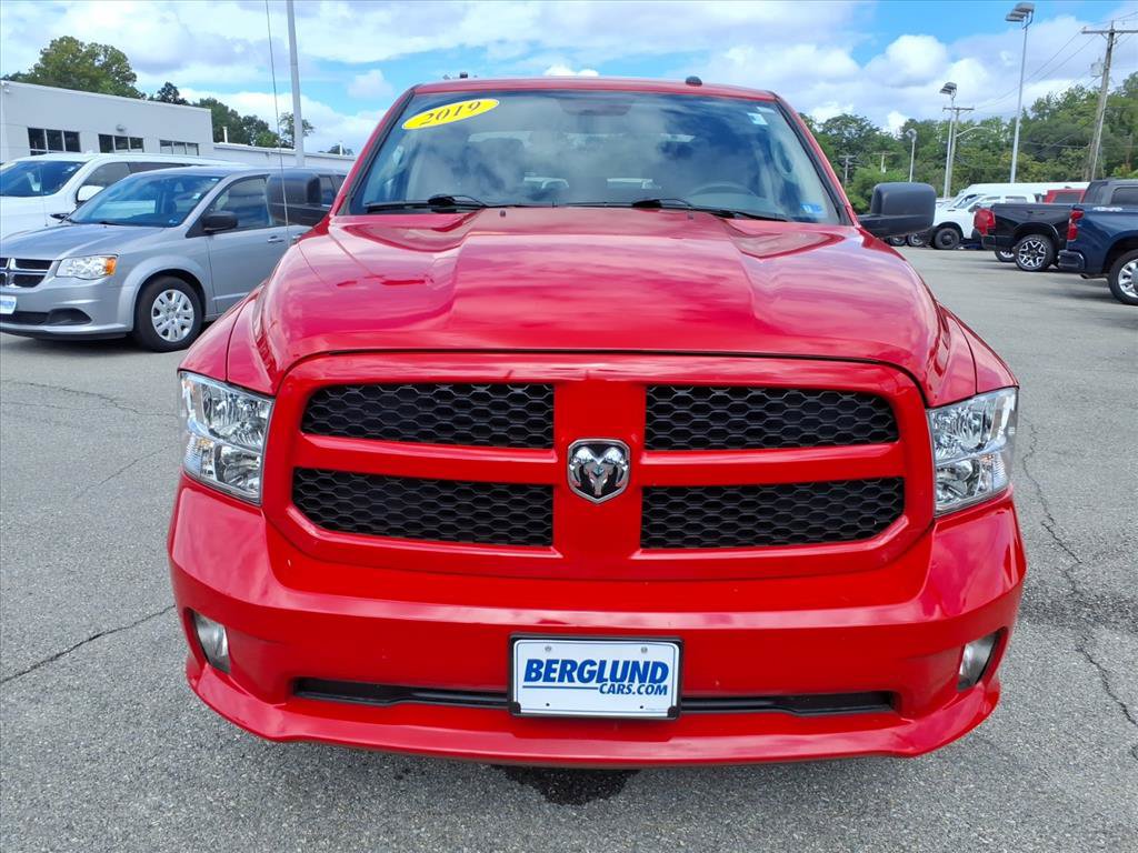 Used 2019 RAM 1500 Express w/ Express Value Package AWD/4WD image 9