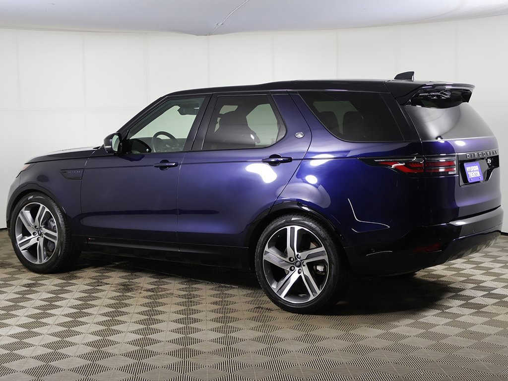 Used 2022 Land Rover Discovery HSE R-Dynamic image 12