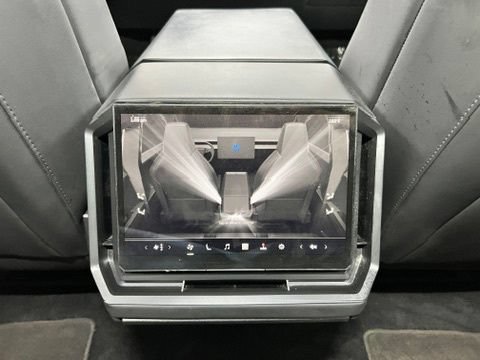 Used 2024 Tesla Cybertruck Cyberbeast AWD/4WD image 20