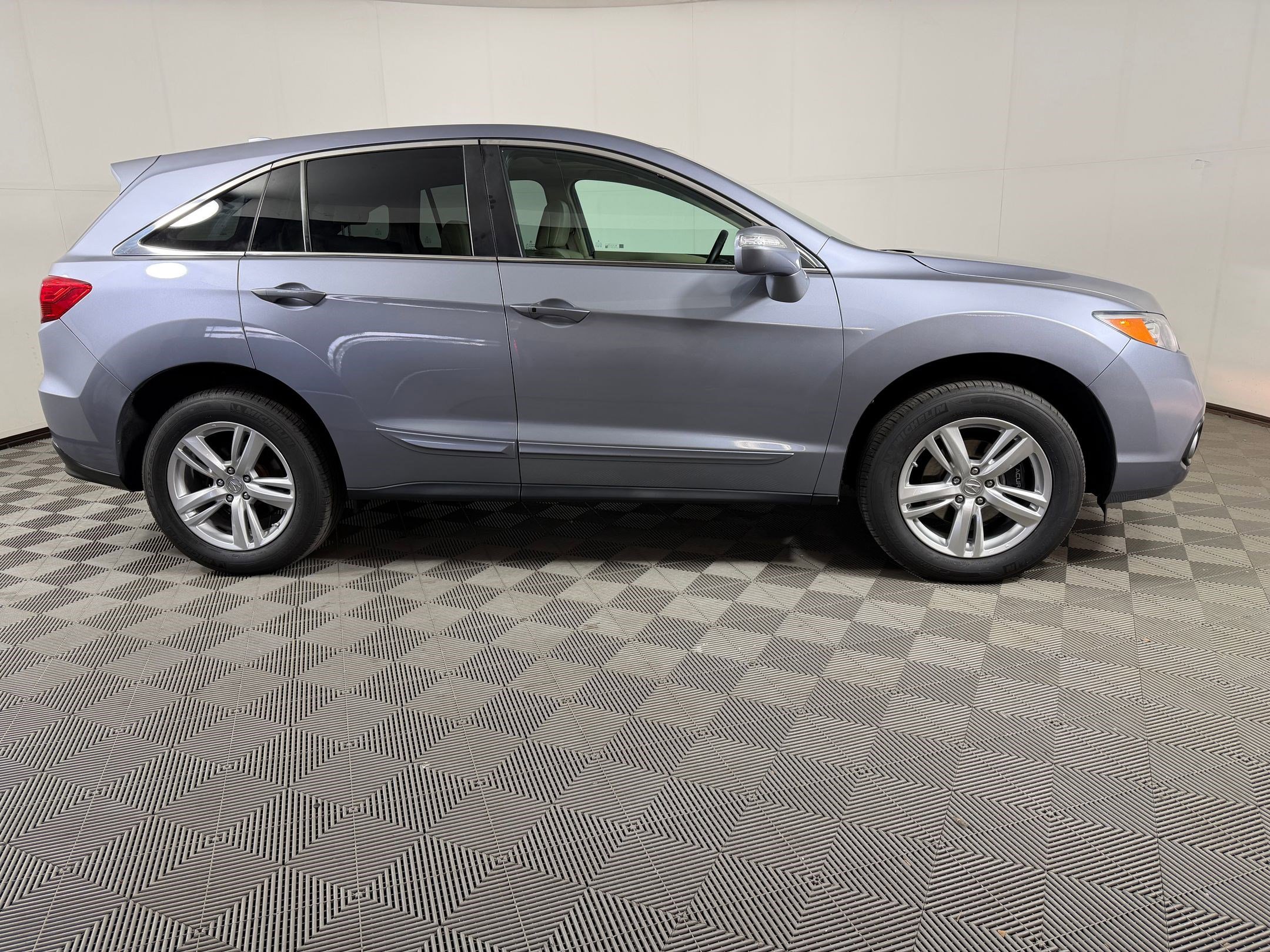 Used 2014 Acura RDX AWD w/ Technology Package image 8
