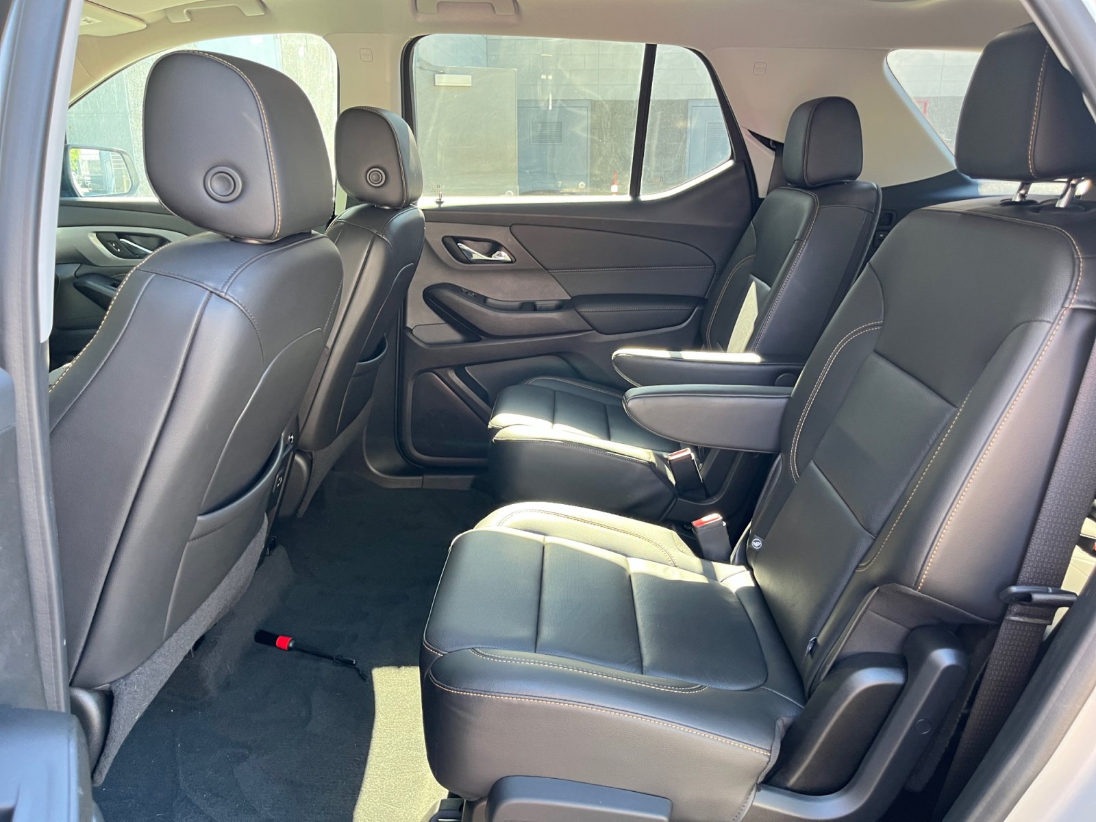 Used 2021 Chevrolet Traverse Premier w/ Redline Edition AWD/4WD image 25