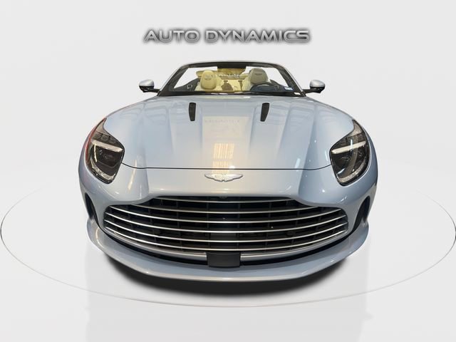Used 2025 Aston Martin DB12 Convertible image 2