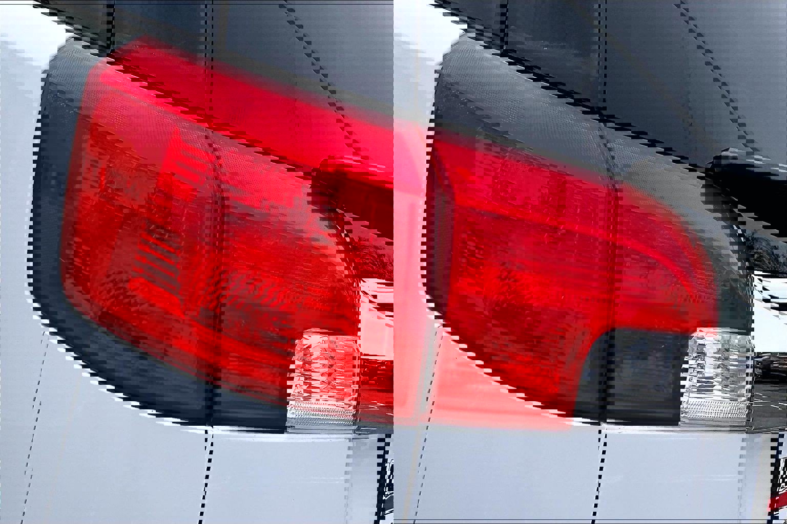 Used 2016 GMC Terrain SLT image 27