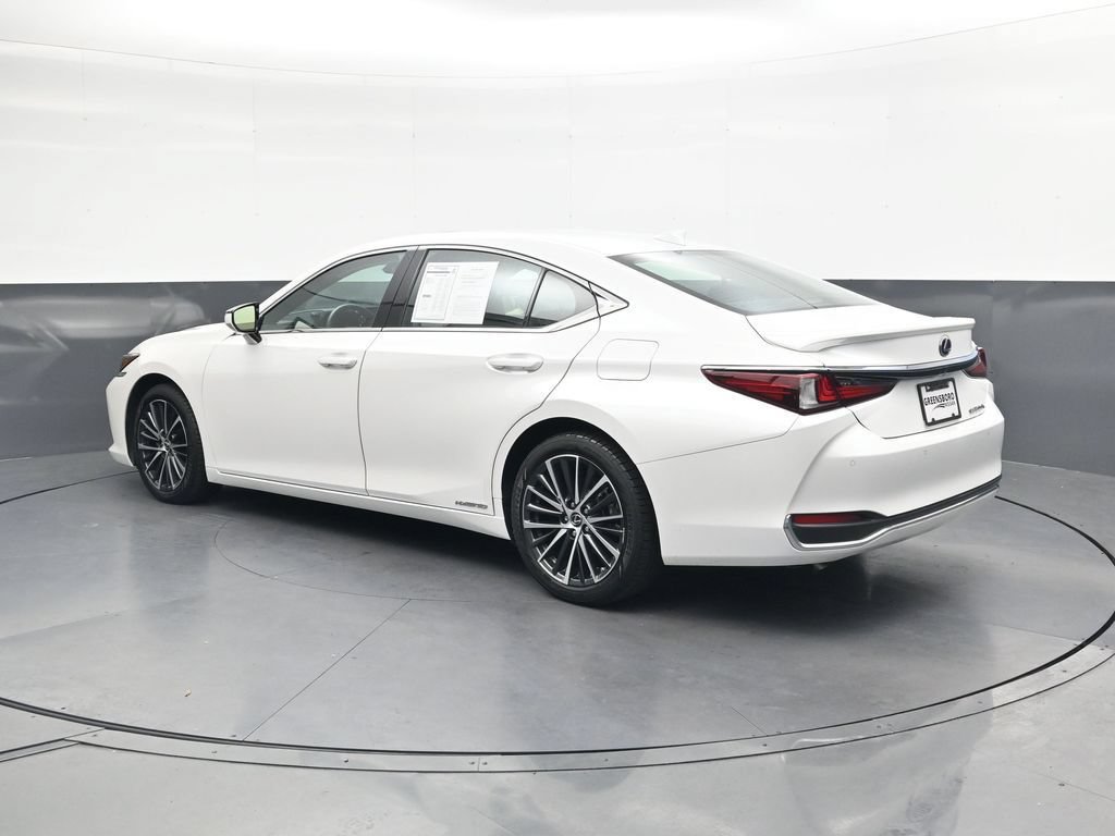 Used 2022 Lexus ES 300h w/ Premium Package FWD image 11