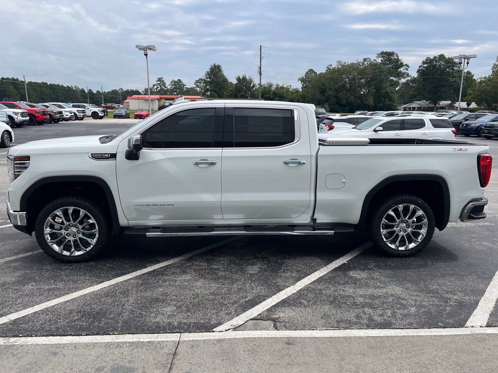 New 2026 GMC Sierra 1500 SLT w/ SLT Premium Package AWD/4WD image 32
