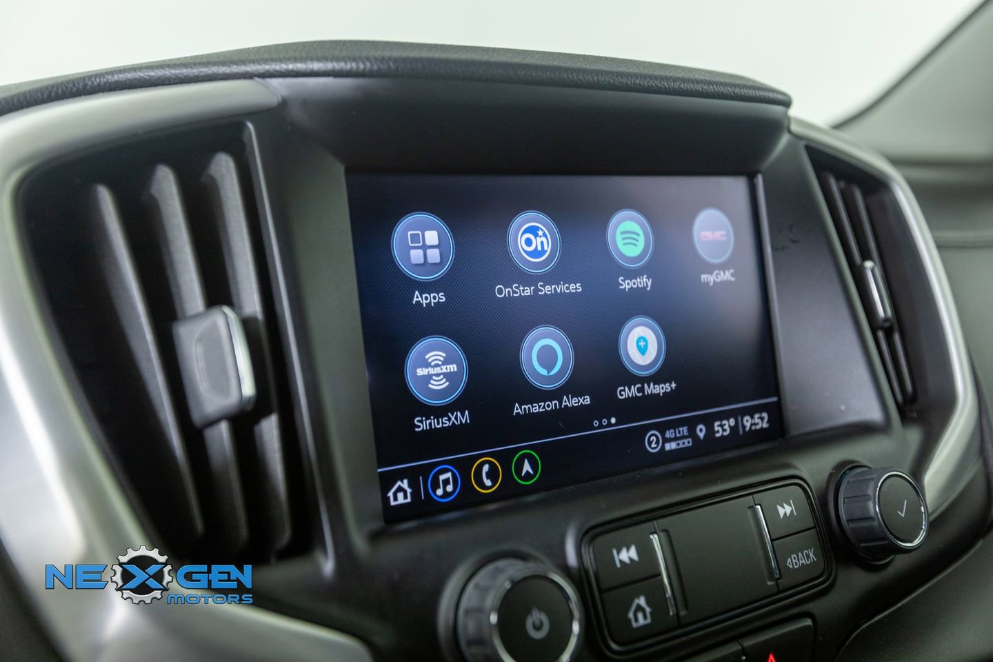 Used 2022 GMC Terrain SLE w/ Driver Convenience Package image 18