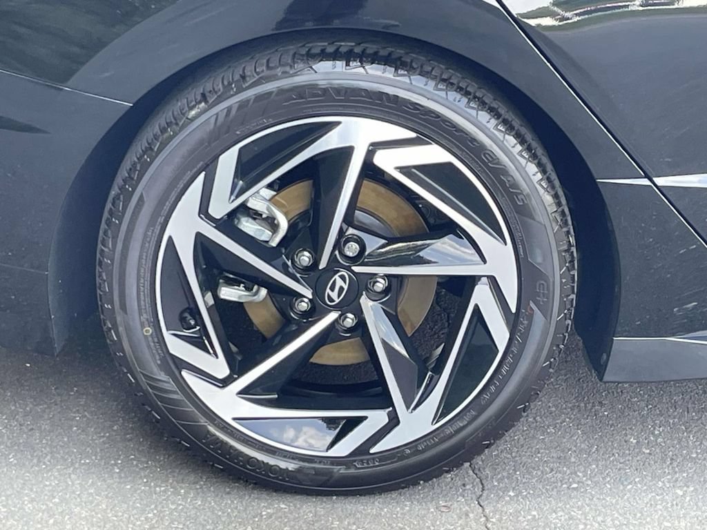 Certified 2024 Hyundai Sonata SEL w/ Convenience Package FWD image 7