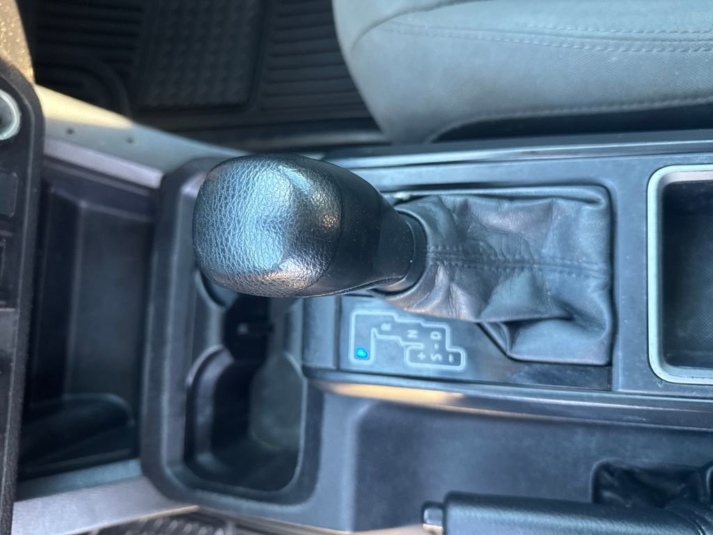 Used 2021 Toyota Tacoma SR w/ SR Convenience Package image 25