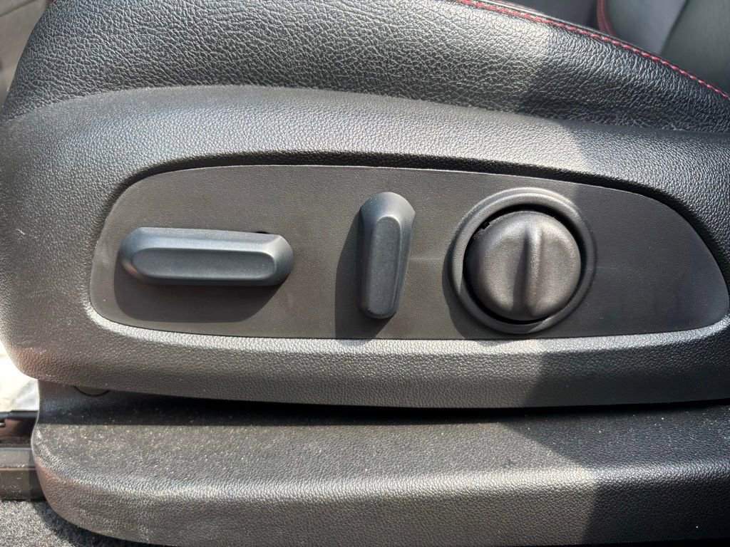 Used 2024 Chevrolet Equinox RS AWD/4WD image 12