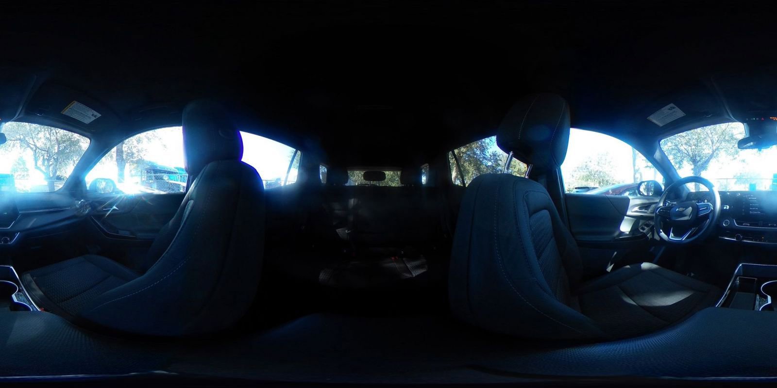 Used 2025 Chevrolet Equinox LT image 36