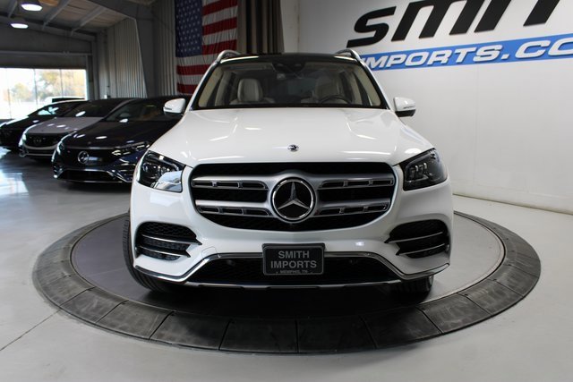 Used 2022 Mercedes-Benz GLS 580 4MATIC image 3