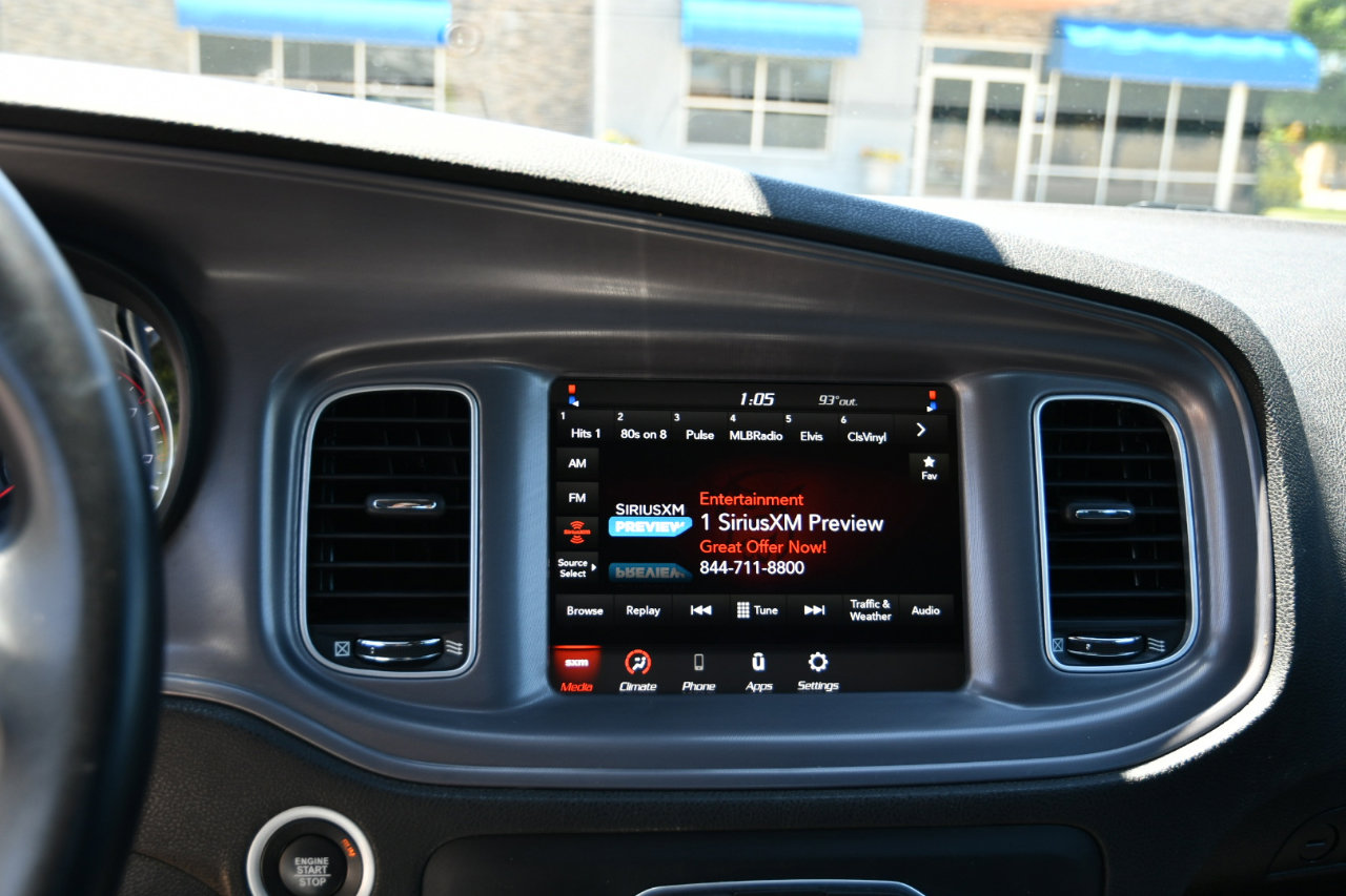 Used 2023 Dodge Charger SXT image 13