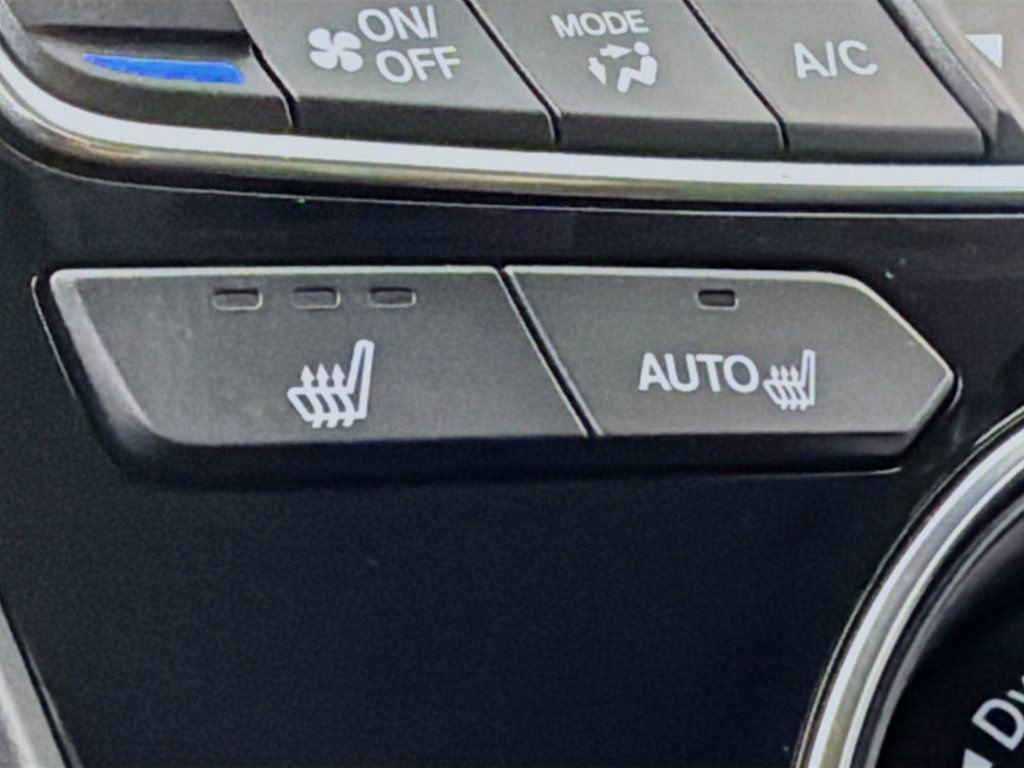 Used 2021 Acura RDX SH-AWD image 20