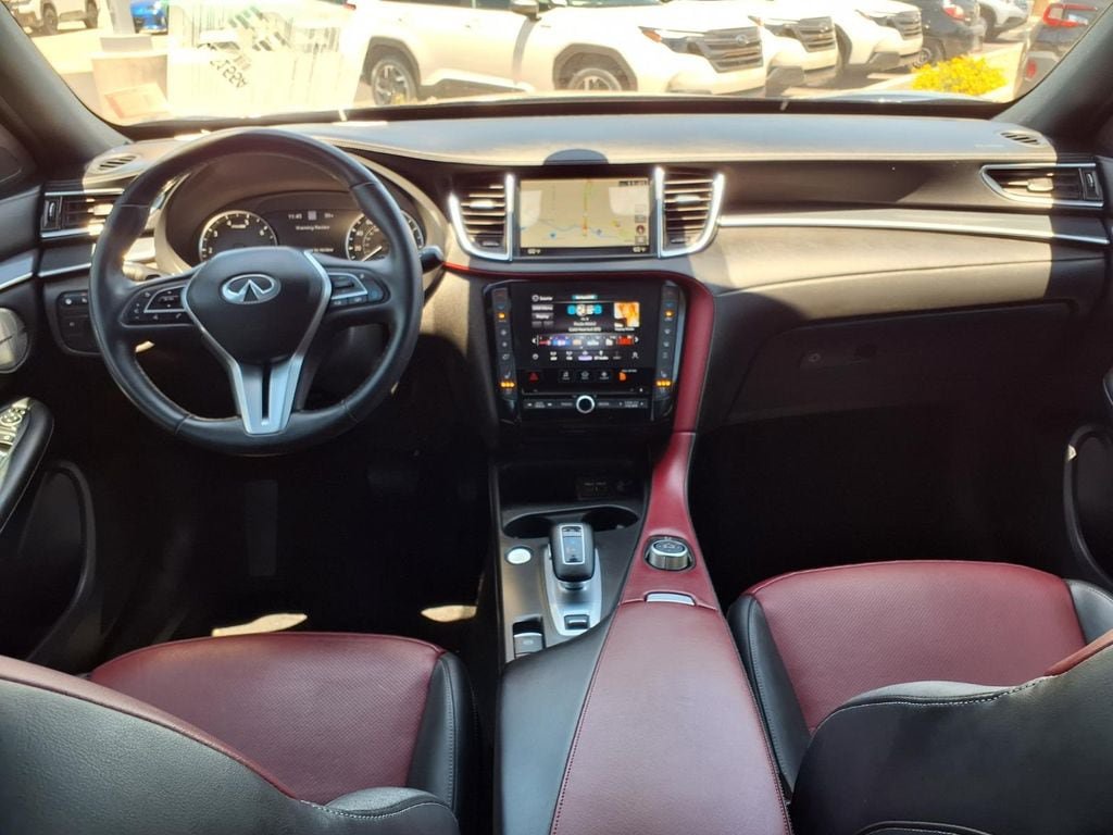 Used 2024 INFINITI QX50 Sport AWD/4WD image 2