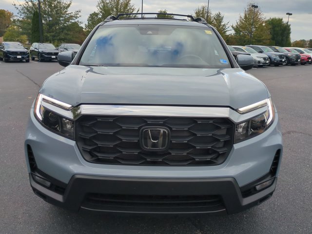 Used 2025 Honda Passport EX-L image 9