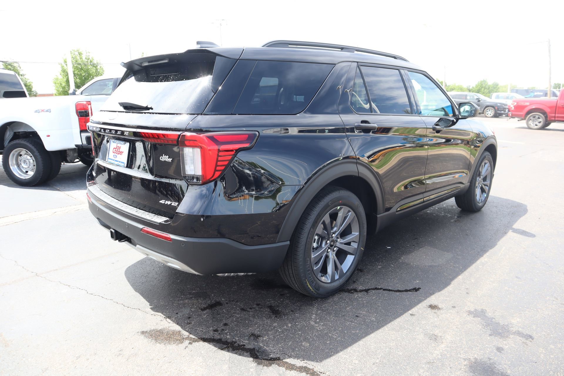 New 2026 Ford Explorer Active image 21