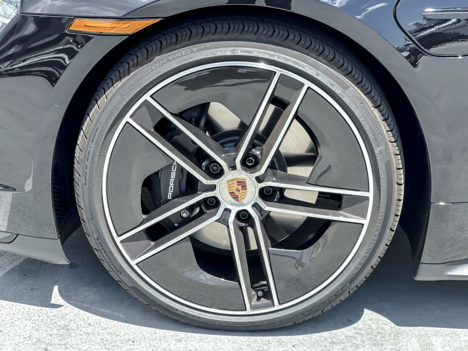 New 2026 Porsche Taycan RWD image 25