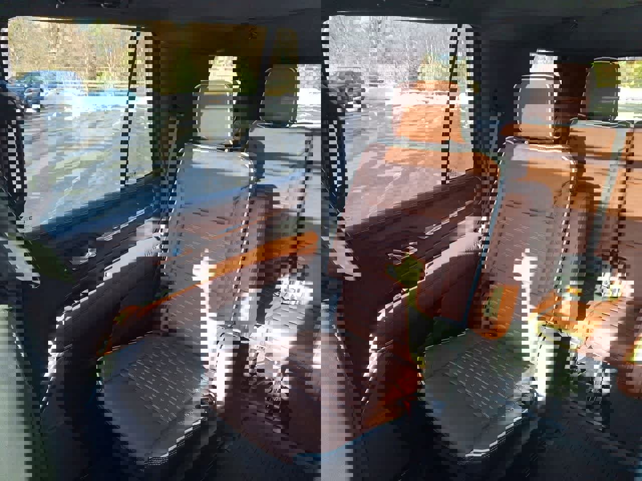 Used 2024 GMC Yukon Denali Ultimate image 12