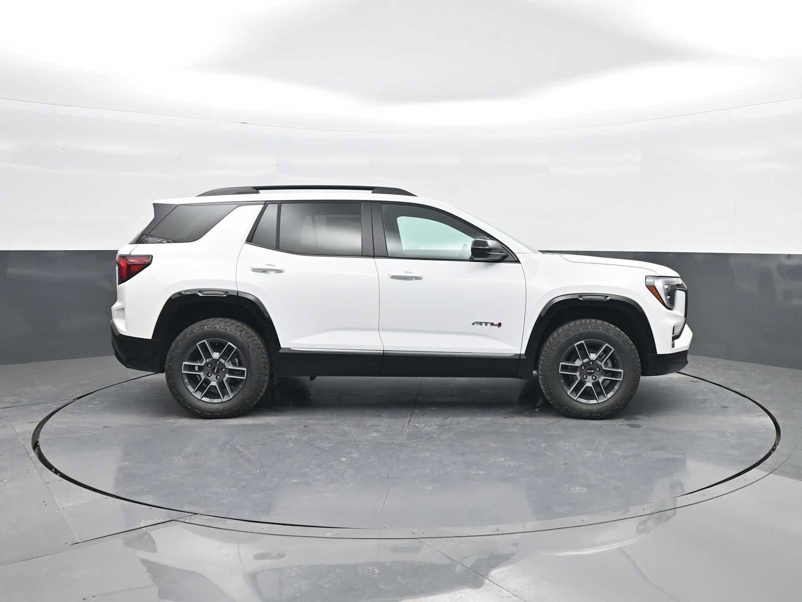 New 2026 GMC Terrain AT4 AWD/4WD image 9