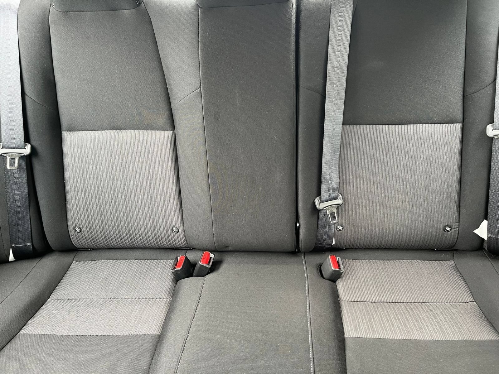 Used 2025 Nissan Sentra SV FWD image 43