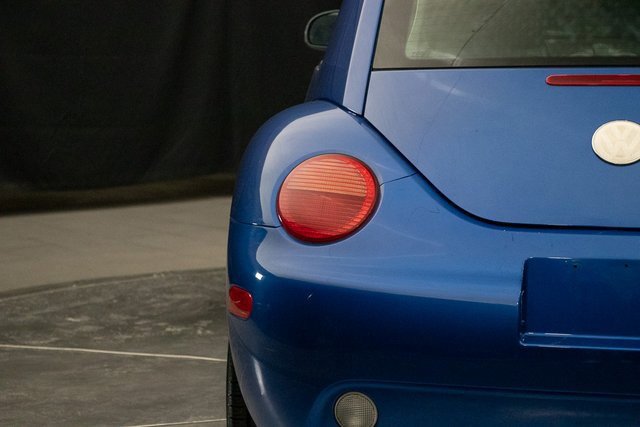 Used 2003 Volkswagen Beetle GLS image 12