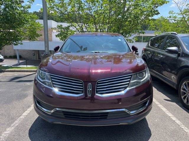 Used 2018 Lincoln MKX Select w/ Select Plus Package FWD image 2