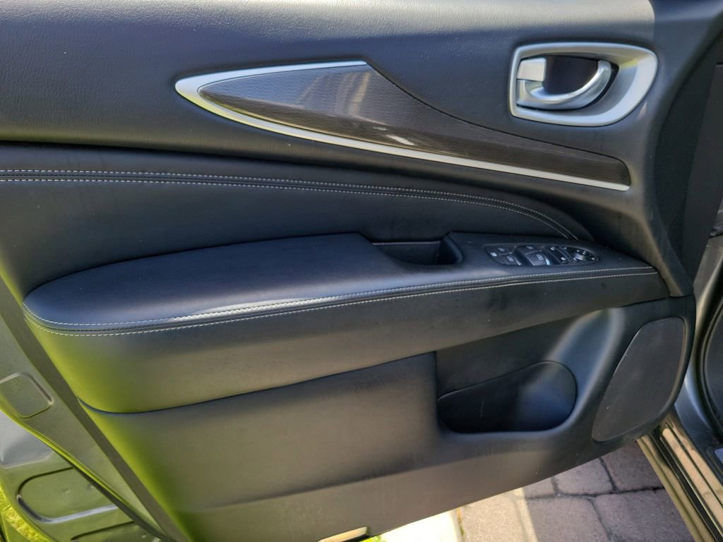 Used 2019 INFINITI QX60 Pure AWD/4WD image 18
