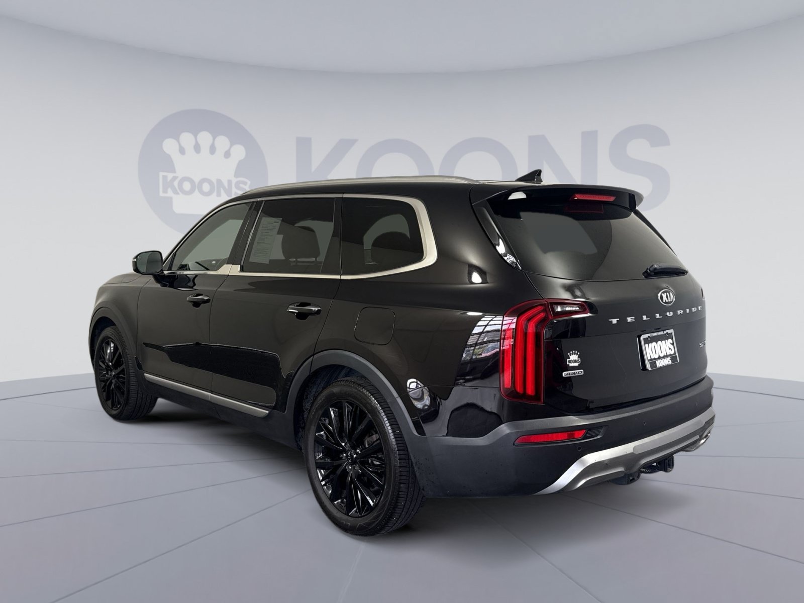 Used 2021 Kia Telluride SX w/ SX Prestige Package AWD/4WD image 4