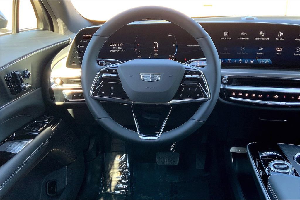 New 2025 Cadillac Lyriq Luxury image 23