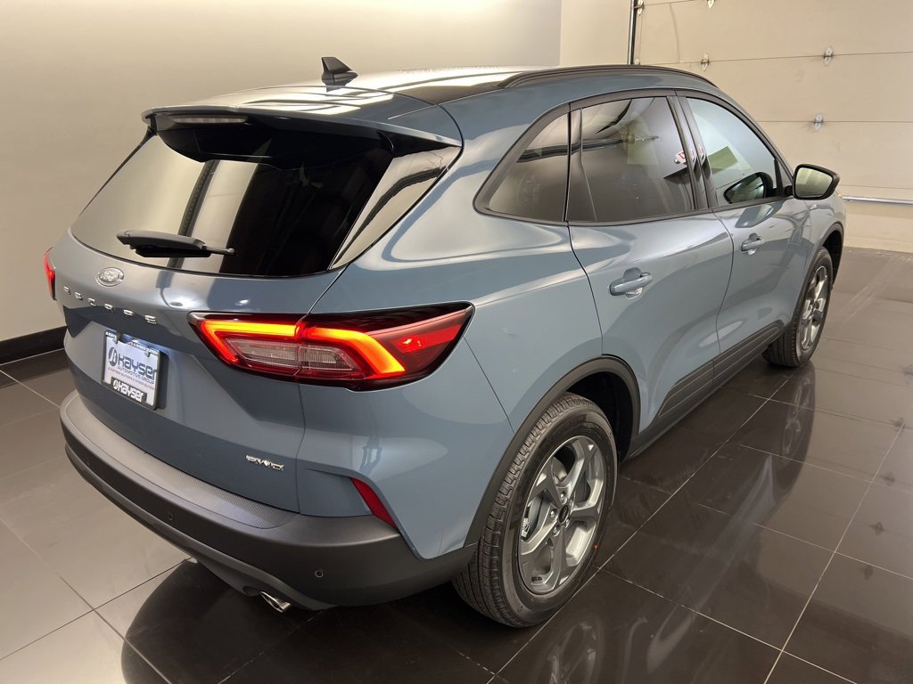 New 2026 Ford Escape ST-Line w/ Tech Pack #1 image 6
