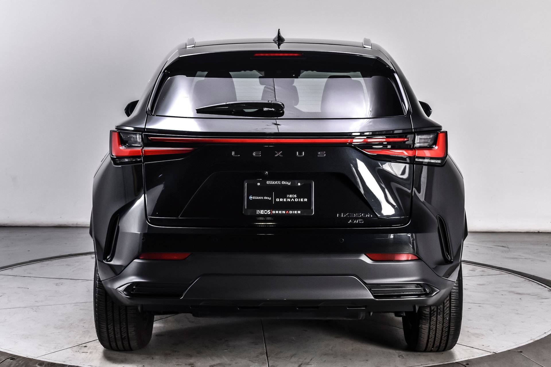 Used 2024 Lexus NX 350h AWD w/ Vision Package image 5