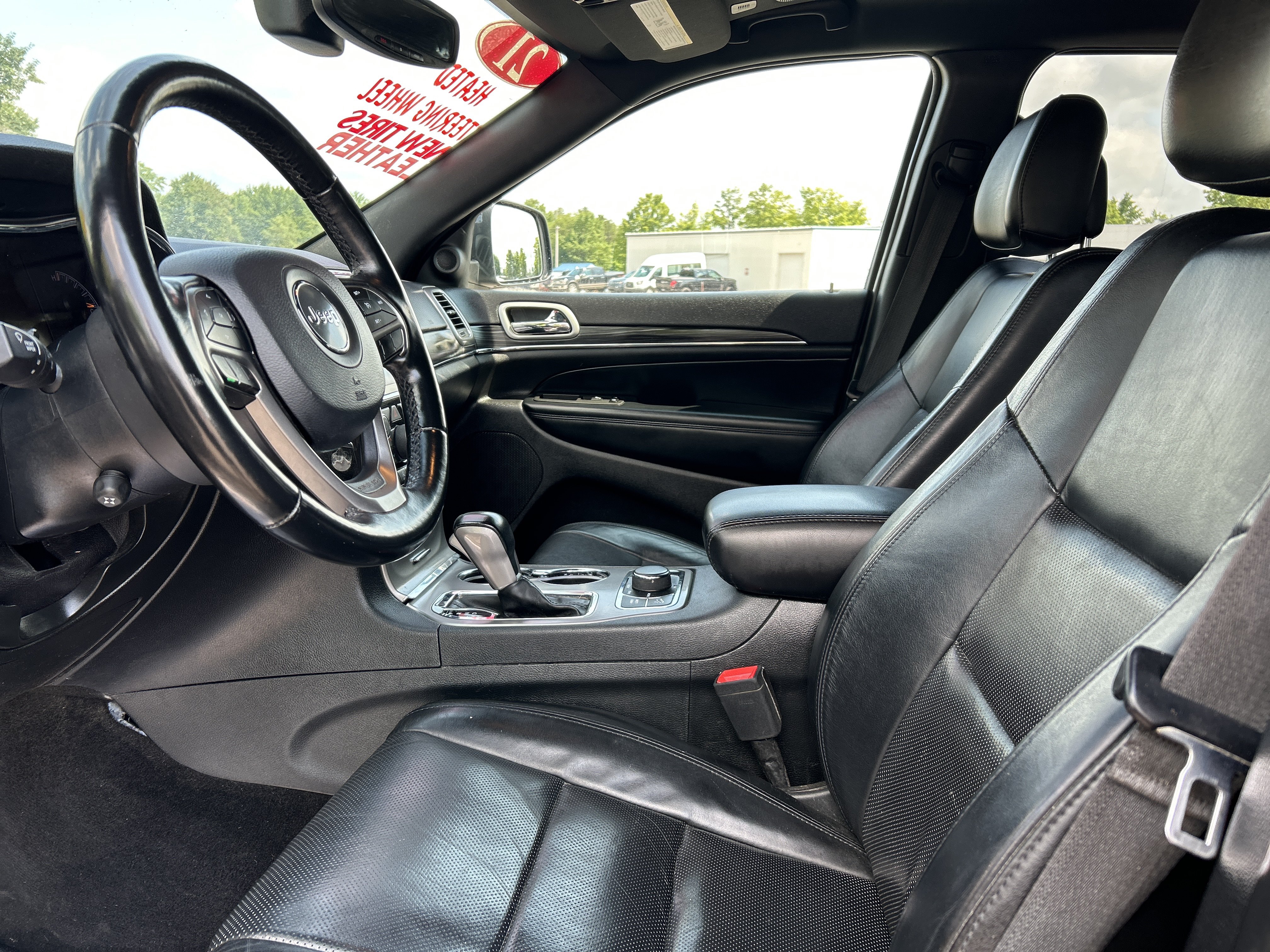 Used 2021 Jeep Grand Cherokee Limited w/ Luxury Group II AWD/4WD image 17