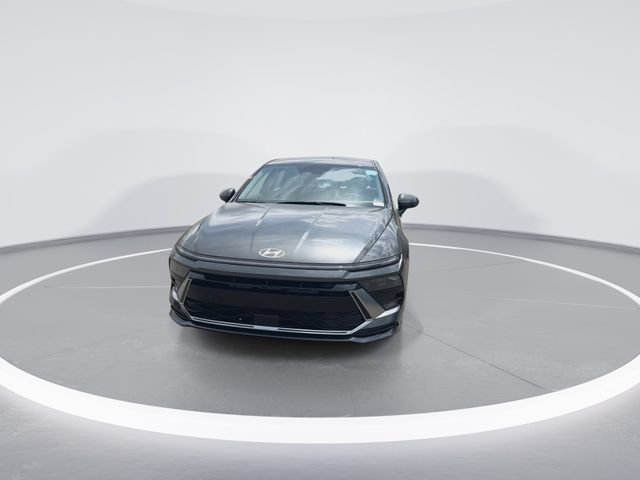 New 2026 Hyundai Sonata SEL FWD image 3
