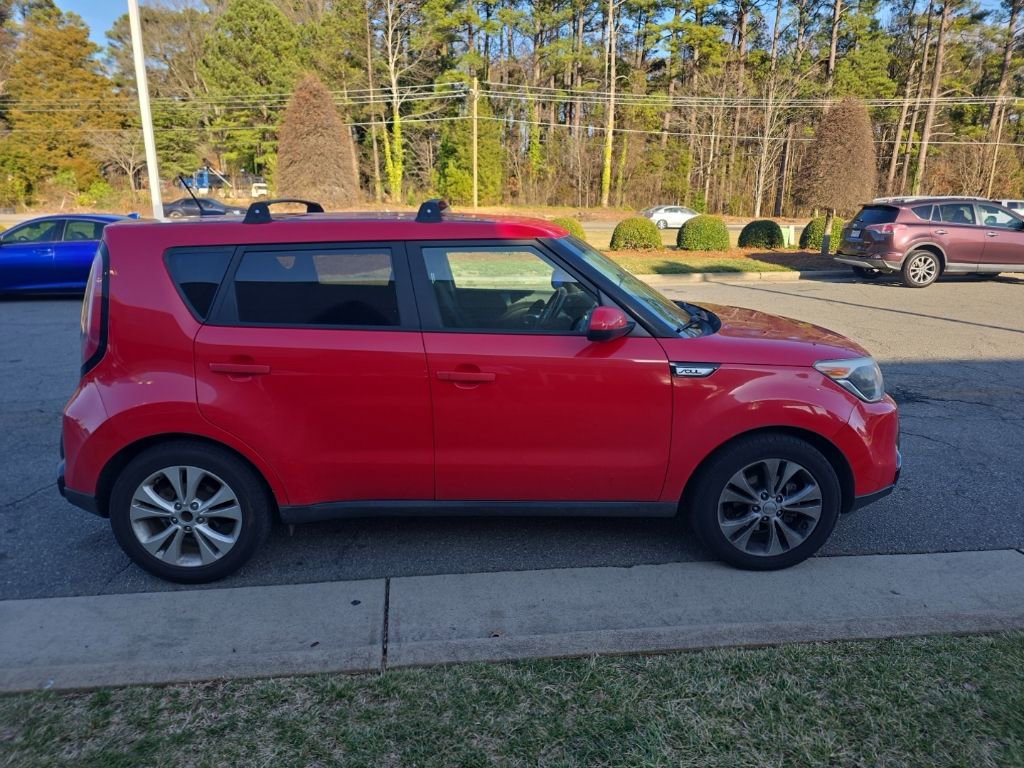 Used 2016 Kia Soul + w/ Audio Package image 7