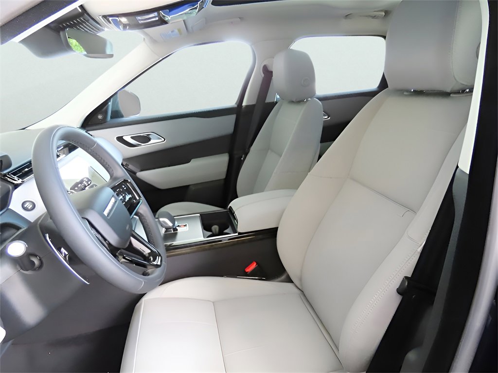 Used 2025 Land Rover Range Rover Velar Dynamic SE image 50
