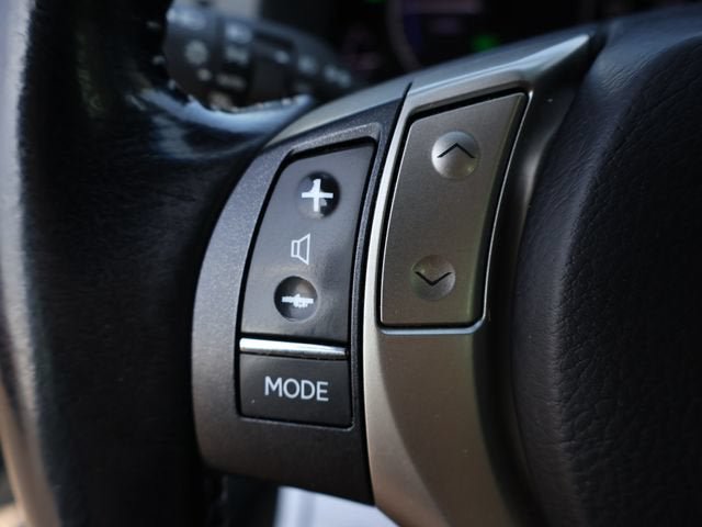 Used 2015 Lexus ES 300h w/ Navigation System Package FWD image 34