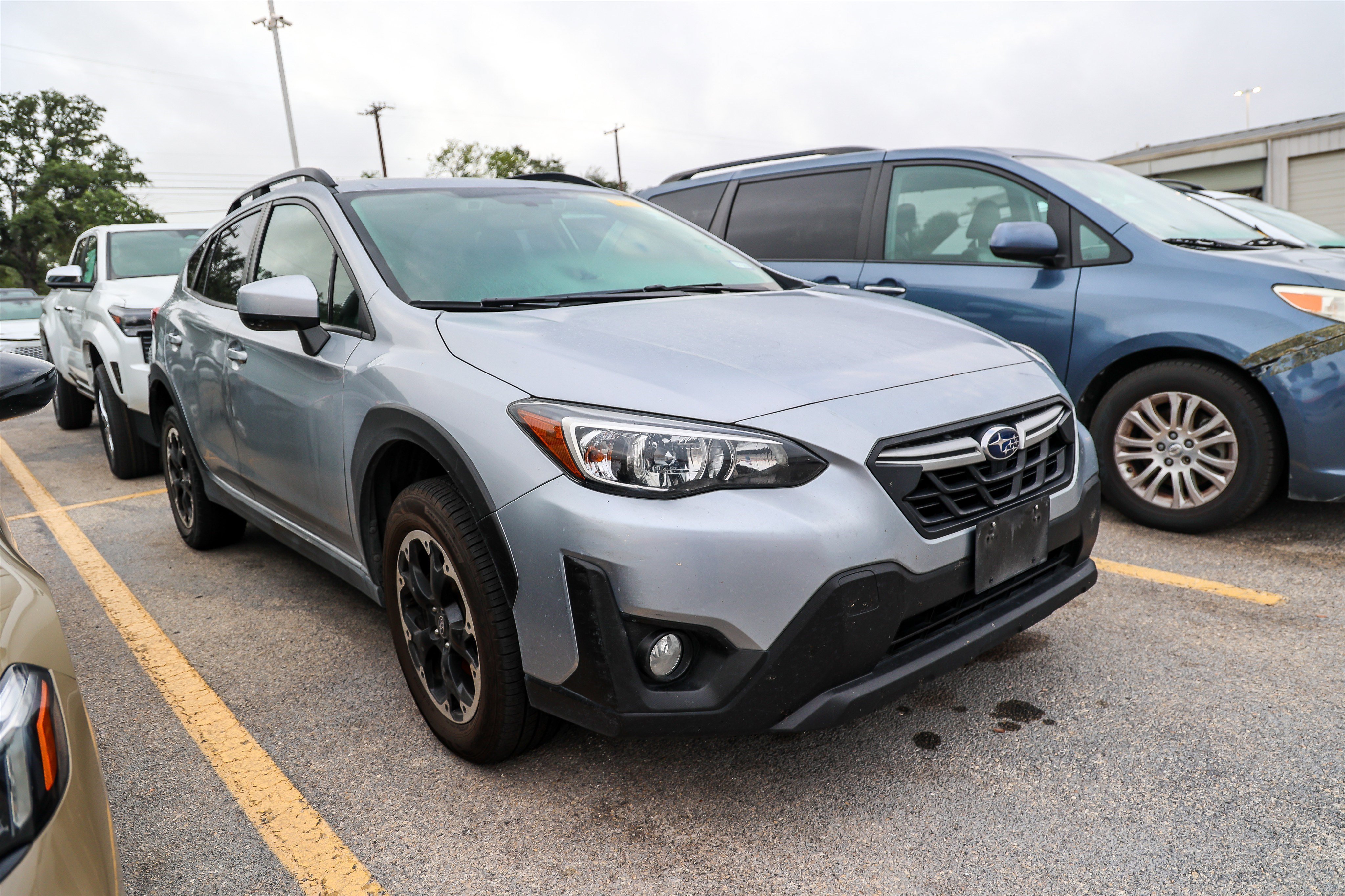 Used 2023 Subaru Crosstrek 2.0i Premium AWD/4WD image 6