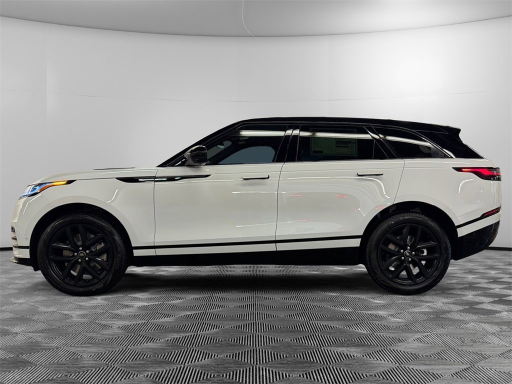 New 2026 Land Rover Range Rover Velar Dynamic SE image 2