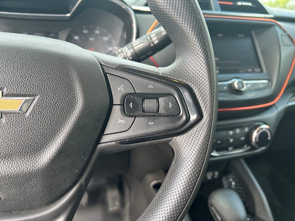 Used 2022 Chevrolet TrailBlazer LT AWD/4WD image 34