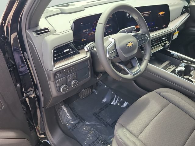 New 2026 Chevrolet Suburban LS w/ LPO, Dark Essentials Package RWD image 19